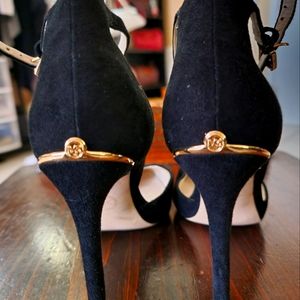 Mk velvet heels with gold accents